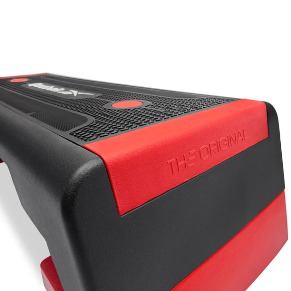 Reebok Step – Black and Red
