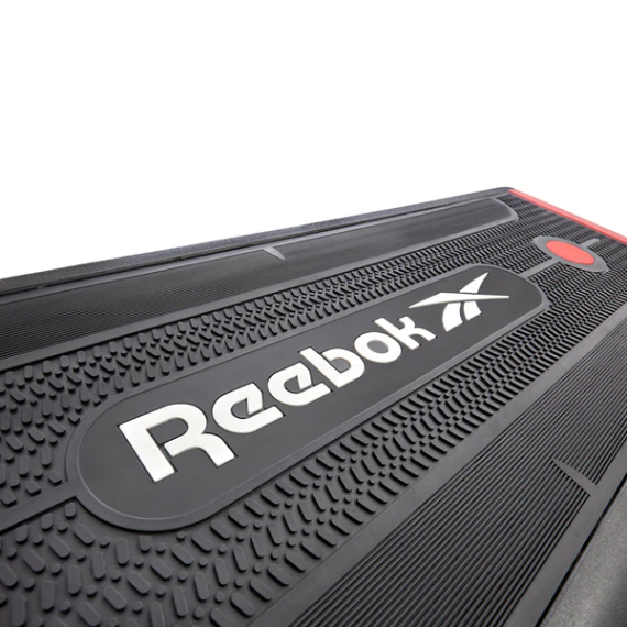 Reebok Step – Black and Red